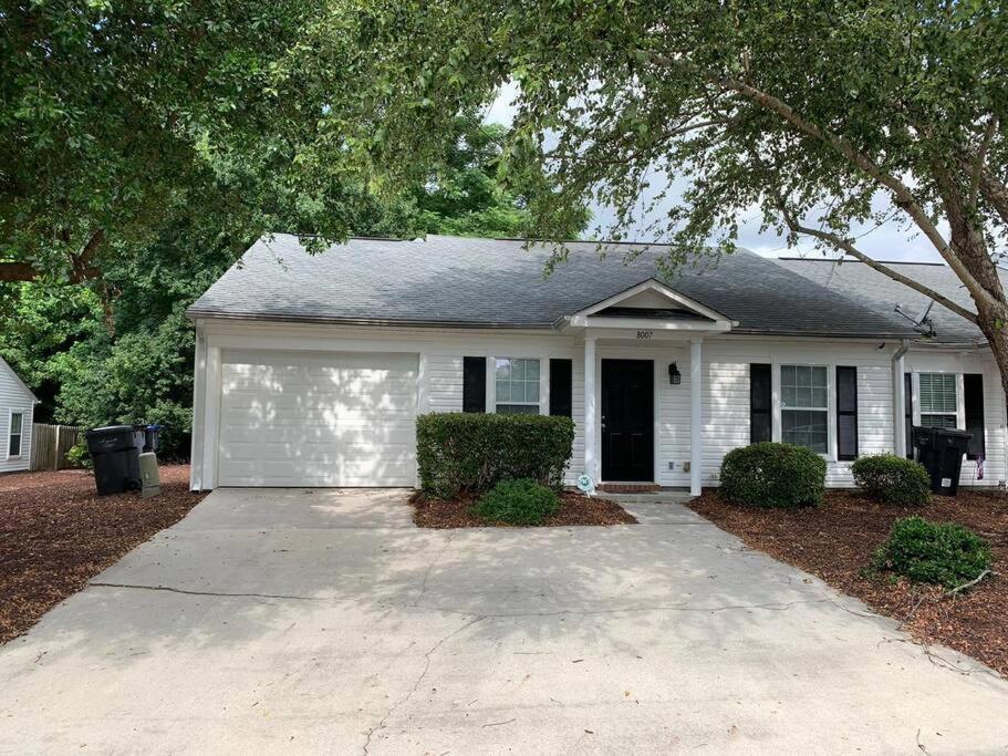 Comfy, Stylish Townhome Near I-20! Augusta Bagian luar foto
